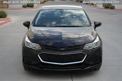 2018 Chevrolet Cruze LS Auto - Photo 2 - Phoenix, AZ 85034