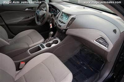 2018 Chevrolet Cruze LS Auto - Photo 15 - Phoenix, AZ 85034