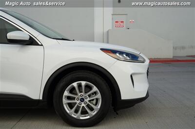 2020 Ford Escape SE   - Photo 9 - Phoenix, AZ 85034