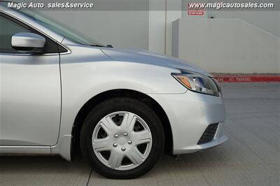 2017 Nissan Sentra S   - Photo 9 - Phoenix, AZ 85034