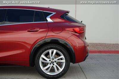 2017 INFINITI QX30 Luxury   - Photo 9 - Phoenix, AZ 85034