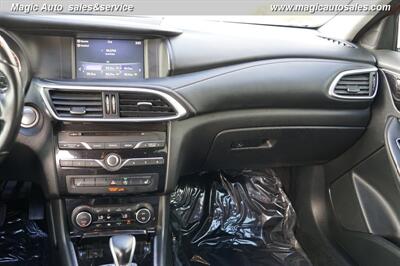 2017 INFINITI QX30 Luxury   - Photo 23 - Phoenix, AZ 85034