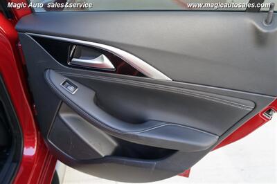 2017 INFINITI QX30 Luxury   - Photo 18 - Phoenix, AZ 85034