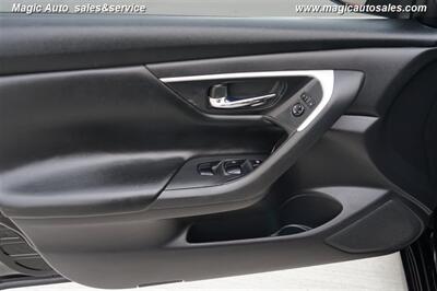 2017 Nissan Altima 2.5 SV   - Photo 13 - Phoenix, AZ 85034