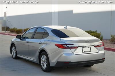 2025 Toyota Camry LE Hybrid - Photo 3 - Phoenix, AZ 85034