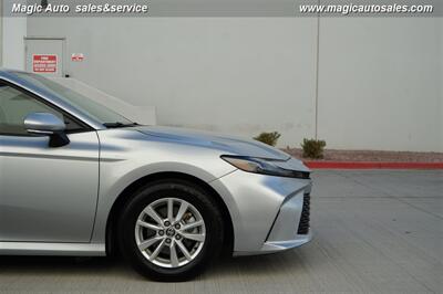 2025 Toyota Camry LE Hybrid - Photo 7 - Phoenix, AZ 85034