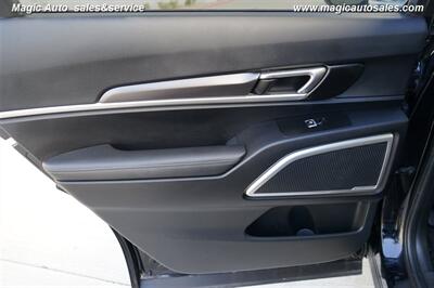 2023 Kia Telluride S - Photo 24 - Phoenix, AZ 85034