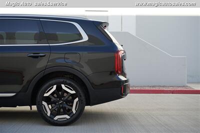 2023 Kia Telluride S - Photo 9 - Phoenix, AZ 85034