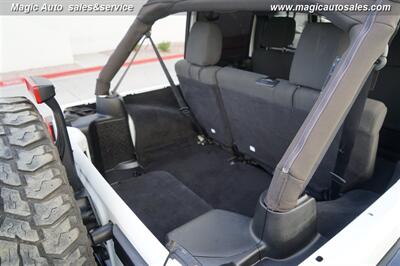 2012 Jeep Wrangler Sahara   - Photo 21 - Phoenix, AZ 85034