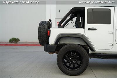 2012 Jeep Wrangler Sahara   - Photo 8 - Phoenix, AZ 85034