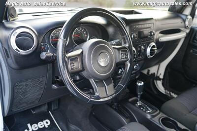 2012 Jeep Wrangler Sahara   - Photo 14 - Phoenix, AZ 85034