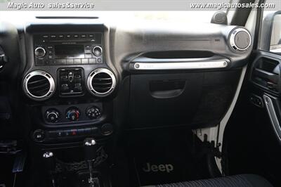 2012 Jeep Wrangler Sahara   - Photo 24 - Phoenix, AZ 85034