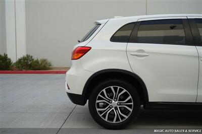 2019 Mitsubishi Outlander Sport ES   - Photo 11 - Phoenix, AZ 85034