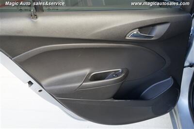 2019 Chevrolet Cruze LS   - Photo 21 - Phoenix, AZ 85034