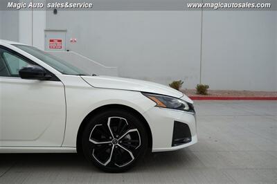 2025 Nissan Altima 2.5 SR - Photo 9 - Phoenix, AZ 85034