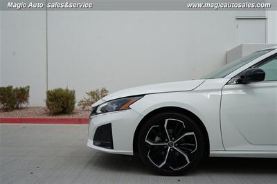 2025 Nissan Altima 2.5 SR - Photo 11 - Phoenix, AZ 85034
