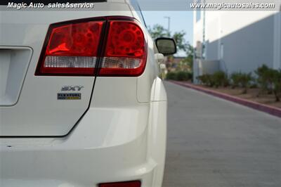 2016 Dodge Journey SXT   - Photo 12 - Phoenix, AZ 85034