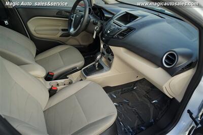 2019 Ford Fiesta SE   - Photo 14 - Phoenix, AZ 85034