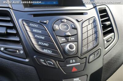 2019 Ford Fiesta SE   - Photo 22 - Phoenix, AZ 85034