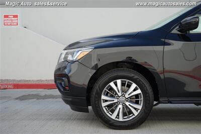 2020 Nissan Pathfinder SV   - Photo 8 - Phoenix, AZ 85034