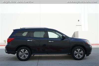 2020 Nissan Pathfinder SV   - Photo 10 - Phoenix, AZ 85034