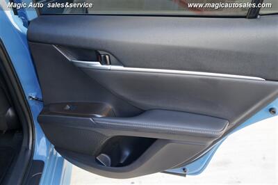 2023 Toyota Camry XSE   - Photo 17 - Phoenix, AZ 85034