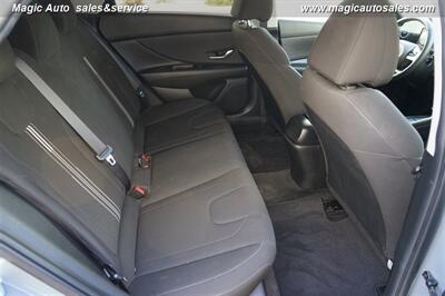 2021 Hyundai ELANTRA SEL   - Photo 17 - Phoenix, AZ 85034