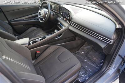 2021 Hyundai ELANTRA SEL   - Photo 15 - Phoenix, AZ 85034
