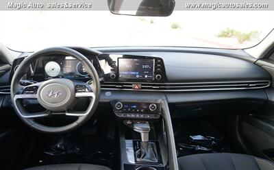 2021 Hyundai ELANTRA SEL   - Photo 21 - Phoenix, AZ 85034
