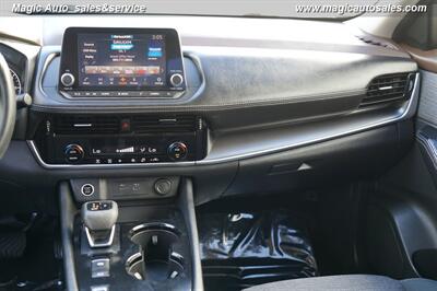 2022 Nissan Rogue SV   - Photo 24 - Phoenix, AZ 85034