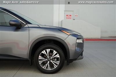 2022 Nissan Rogue SV   - Photo 9 - Phoenix, AZ 85034