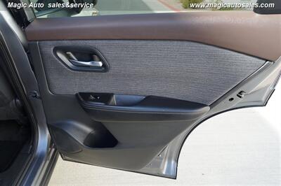 2022 Nissan Rogue SV   - Photo 19 - Phoenix, AZ 85034