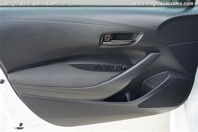 2025 Toyota Corolla LE - Photo 13 - Phoenix, AZ 85034