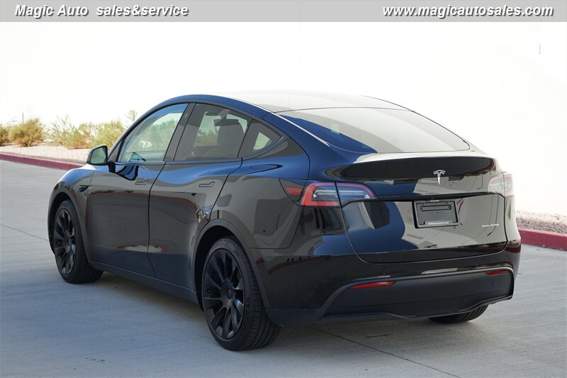2021 Tesla Model Y Long Range photo 5