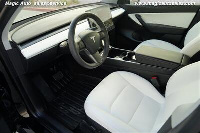 2021 Tesla Model Y Long Range   - Photo 14 - Phoenix, AZ 85034