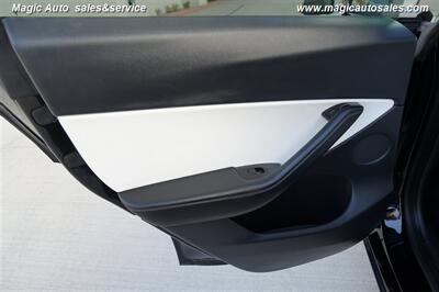 2021 Tesla Model Y Long Range   - Photo 21 - Phoenix, AZ 85034