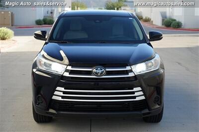 2019 Toyota Highlander LE   - Photo 2 - Phoenix, AZ 85034