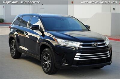 2019 Toyota Highlander LE   - Photo 3 - Phoenix, AZ 85034