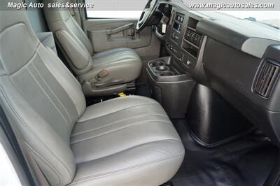 2019 Chevrolet Express 3500   - Photo 11 - Phoenix, AZ 85034