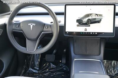 2023 Tesla Model Y Long Range   - Photo 27 - Phoenix, AZ 85034