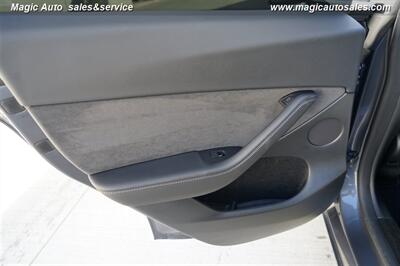 2023 Tesla Model Y Long Range   - Photo 24 - Phoenix, AZ 85034