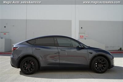 2023 Tesla Model Y Long Range   - Photo 9 - Phoenix, AZ 85034