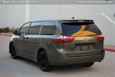 2020 Toyota Sienna L 7-Passenger   - Photo 4 - Phoenix, AZ 85034