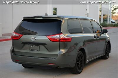 2020 Toyota Sienna L 7-Passenger   - Photo 6 - Phoenix, AZ 85034