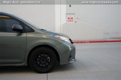 2020 Toyota Sienna L 7-Passenger   - Photo 8 - Phoenix, AZ 85034
