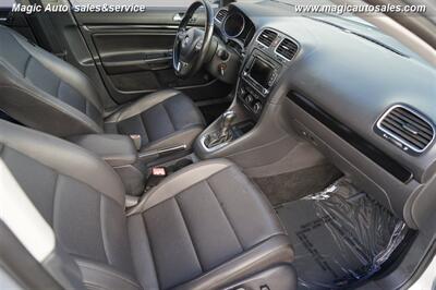 2011 Volkswagen Jetta SportWagen TDI   - Photo 16 - Phoenix, AZ 85034