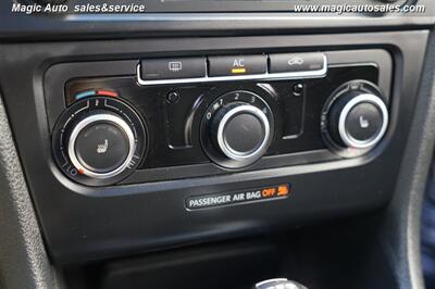 2011 Volkswagen Jetta SportWagen TDI   - Photo 27 - Phoenix, AZ 85034