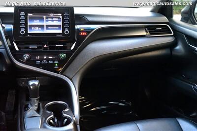 2021 Toyota Camry SE   - Photo 29 - Phoenix, AZ 85034