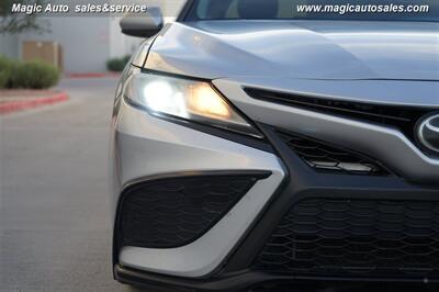 2021 Toyota Camry SE   - Photo 13 - Phoenix, AZ 85034