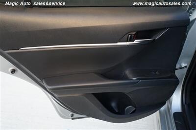 2021 Toyota Camry SE   - Photo 25 - Phoenix, AZ 85034